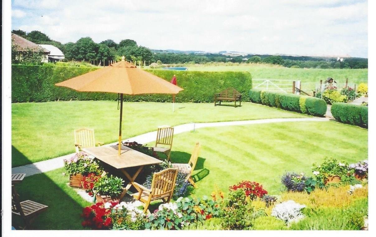 Ashcroft Farmhouse East Calder Bagian luar foto